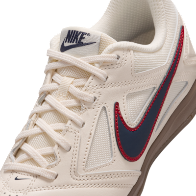 Nike Gato Big Kids' Shoes. Nike JP